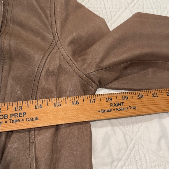 Old Navy Jacket real leather color distressed coffee Latte size Small - Picture 7 of 11
